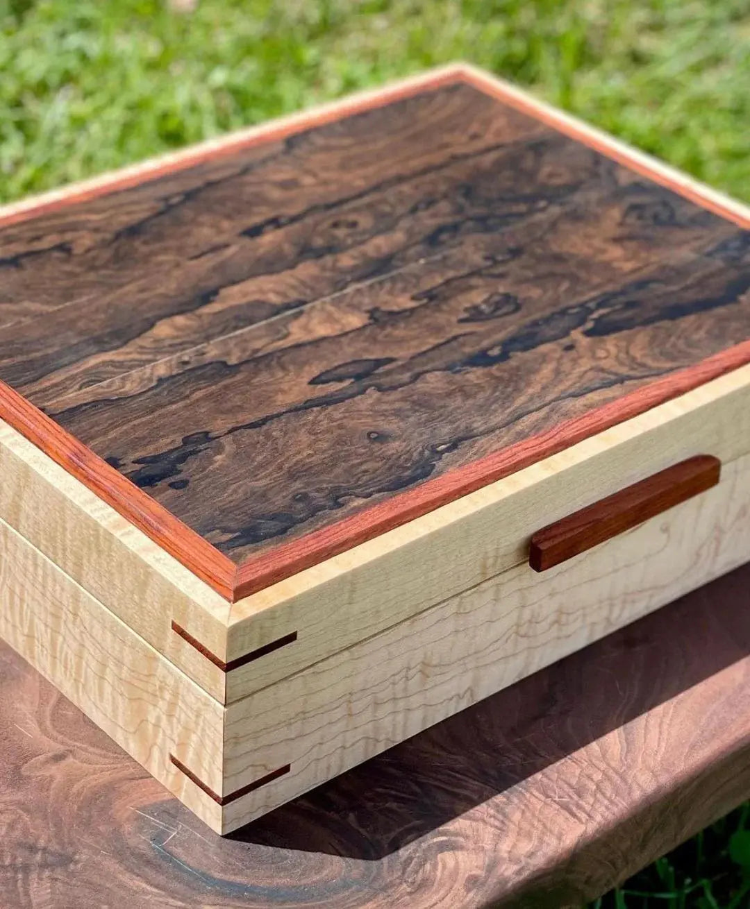 Sparkling-Jewelry-Box Exotic Wood Zone