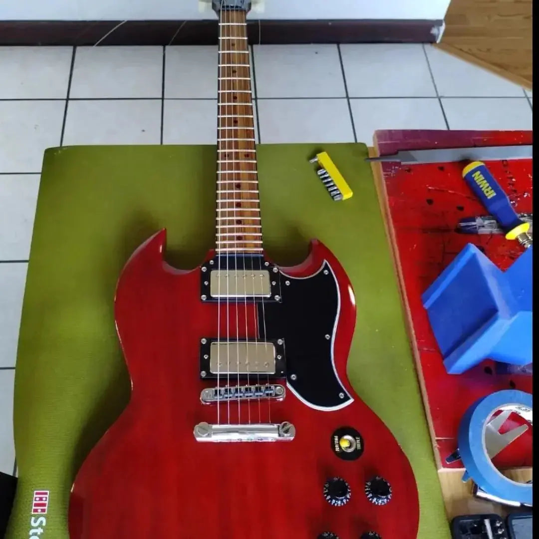 Stunning-Guitar Exotic Wood Zone