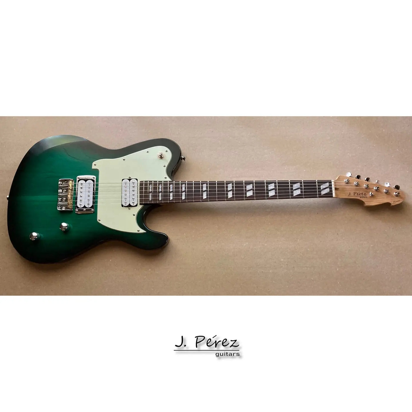 Aurora-Guitar Exotic Wood Zone