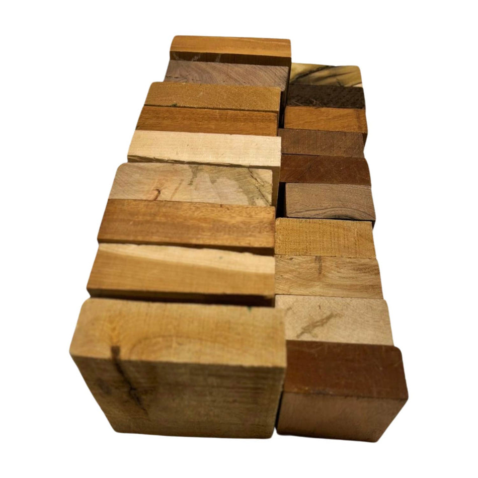 Caja de caoba de 12.0 x 12.0 x 6.0 in, chatarra de madera, manualidades, tallado, desplazamiento, tablas cortas de corte de madera