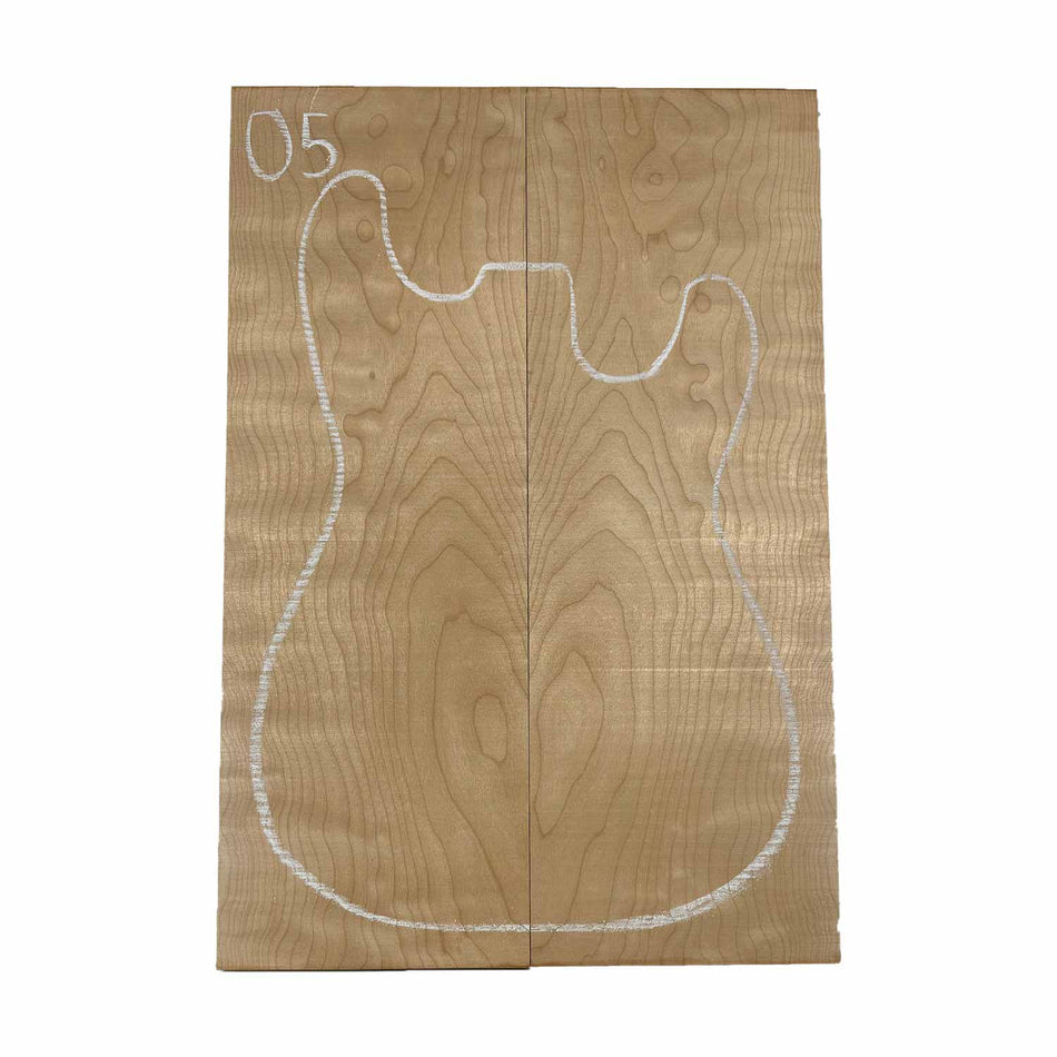 Ambrosia Maple Bookmatched Explorer Juego de tapa abatible para guitarra - 28" x 9" x 1/4"