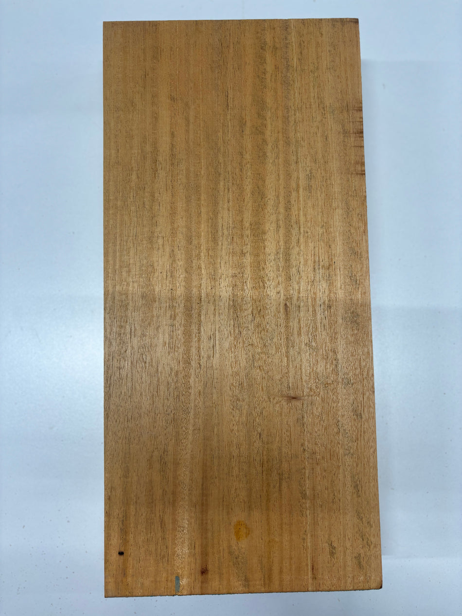 1 Piece, Honduran Mahogany Lumber Board Blank 19" x 8-3/4" x 2-7/8" #1065