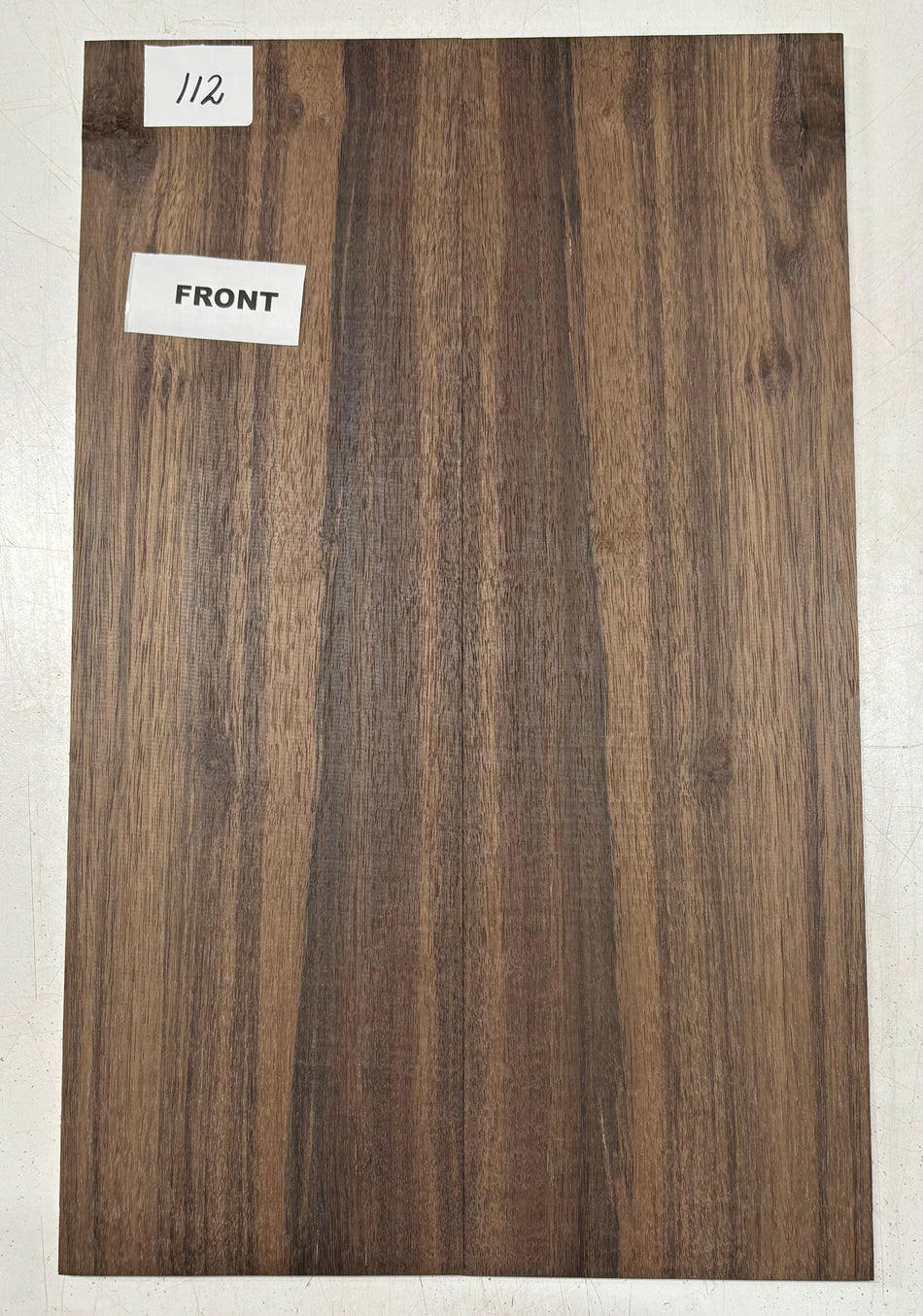 Dessus de guitare en noyer noir, jointifs, 21" x 7-1/4" x 1/4" #319