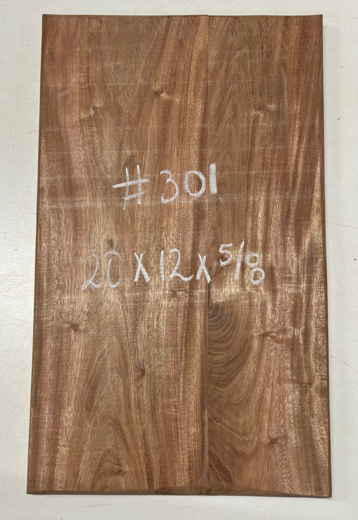 African Mahogany Wood Chopping/Cutting Board (2 Piece- Glued)- 20" x 12" x 5/8" #301 - Exotic Wood Zone