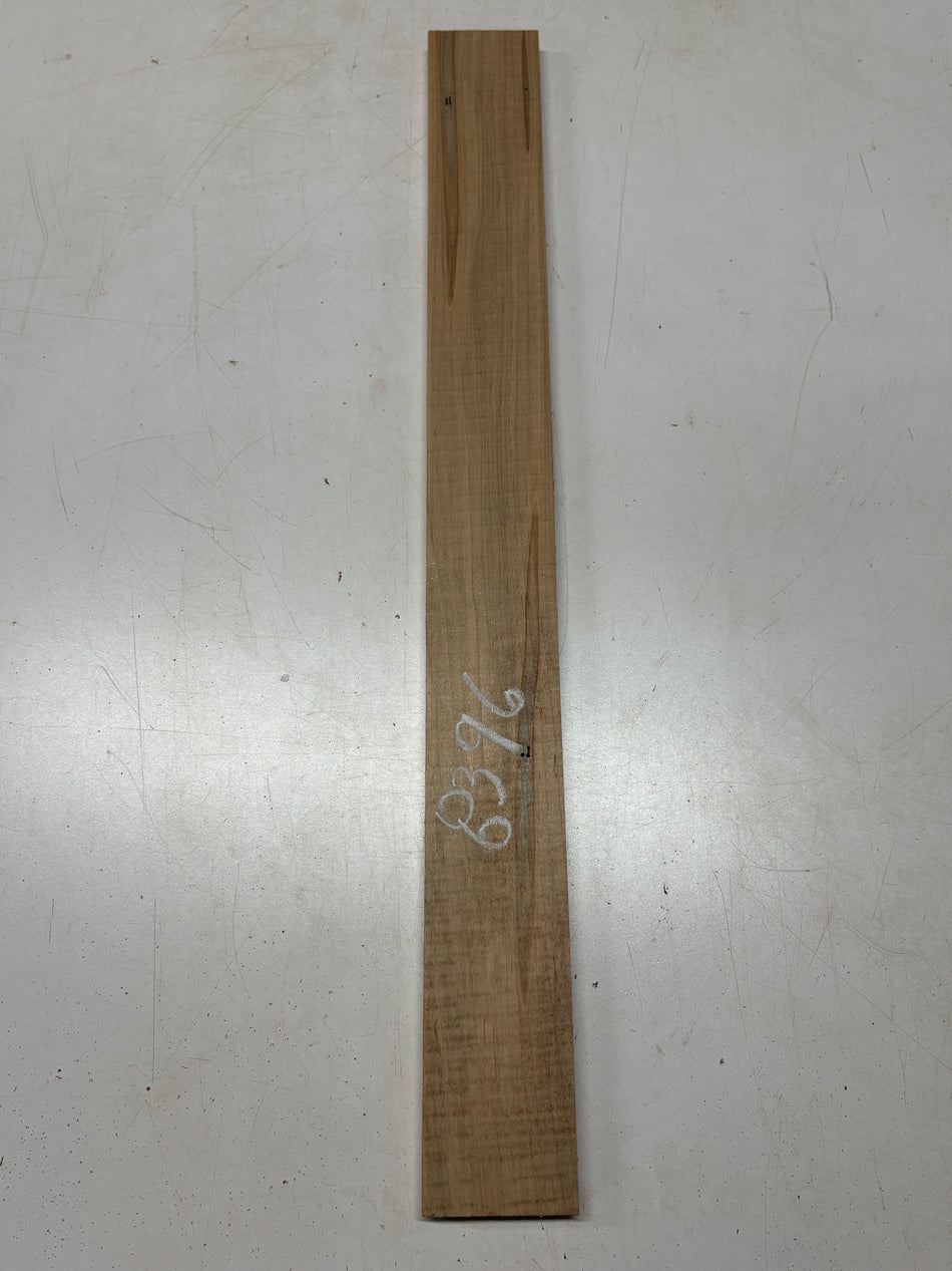 1 Piece, Ambrosia Maple Thin Stock Lumber  32"x3-1/4"x3/4"#8396 - Exotic Wood Zone