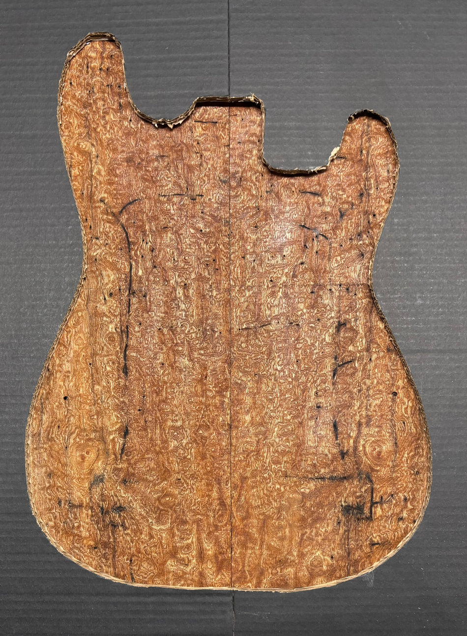 Quilted Sapele Guitar Drop Top - 21-1/2" x 7-1/4" x 3/8" #528