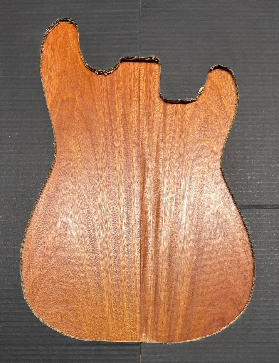 Santos Mahogany Guitar Drop Top - 21" x 7" x 3/8"