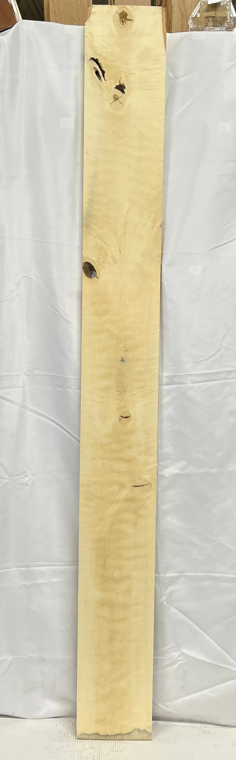 Holly Lumber 84" x 9" x 7/8" #52