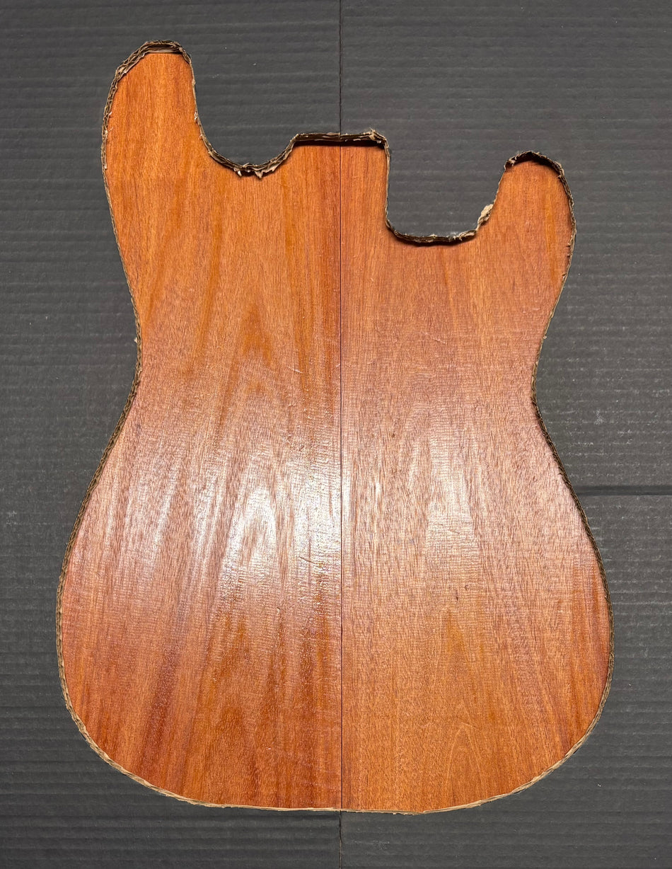 Santos Mahogany Guitar Drop Top - 21" x 7-1/4" x 3/8" #101