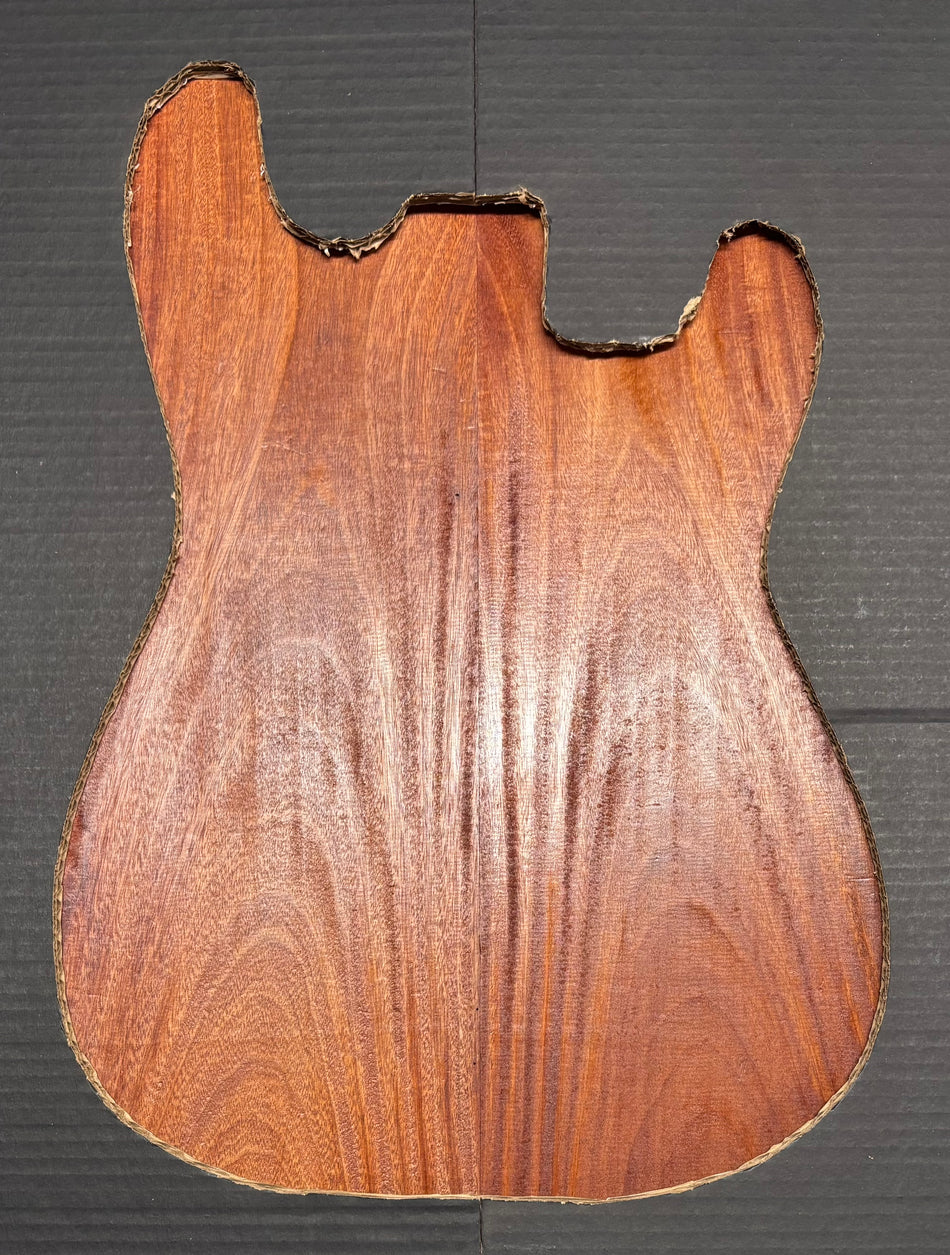 Santos Mahogany Guitar Drop Top - 21" x 7-1/4" x 3/8" #107