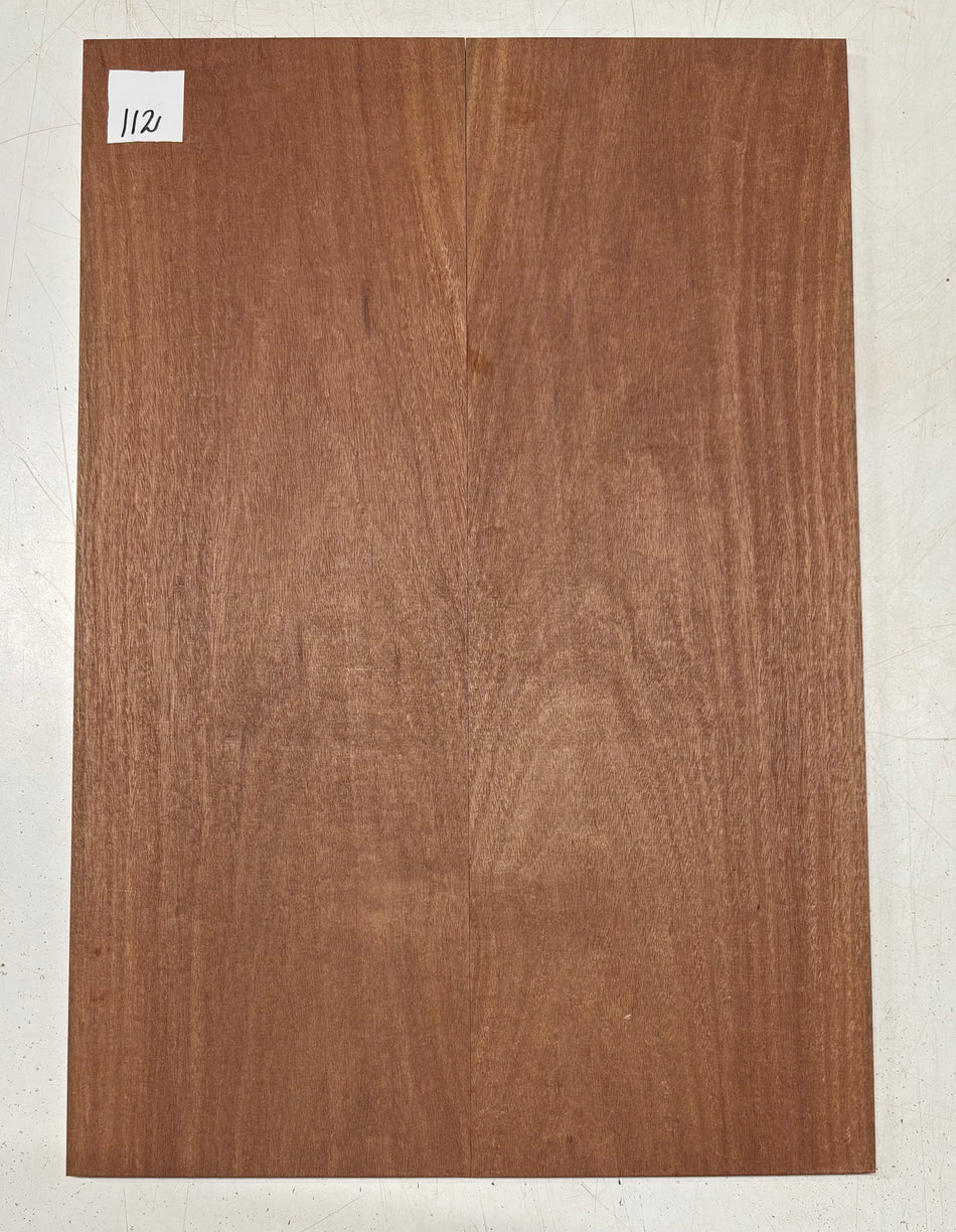 Santos Mahogany Guitar Drop Top - 21" x 7-1/4" x 3/8" #112