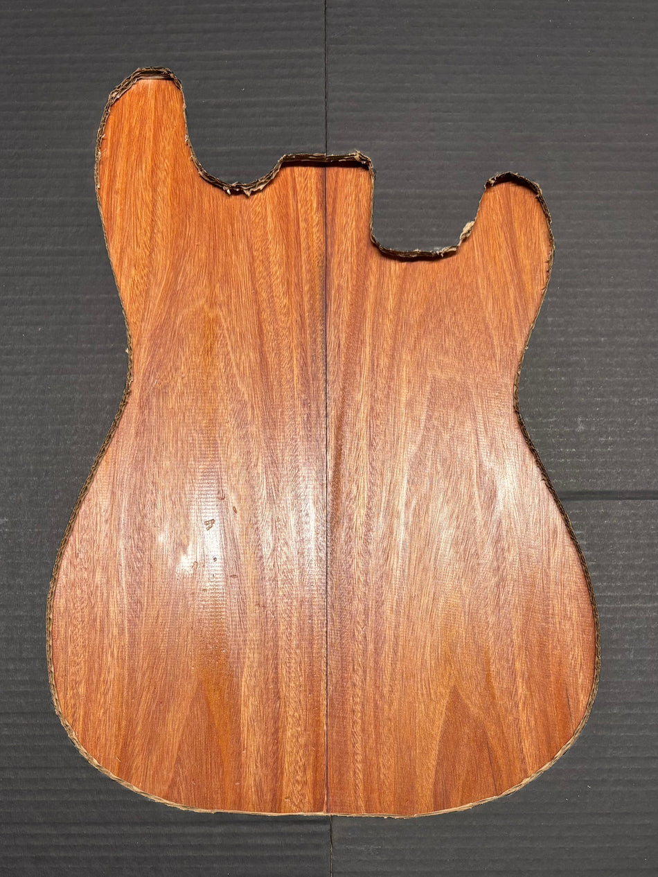 Santos Mahogany Guitar Drop Top - 21" x 7-1/4" x 3/8" #119