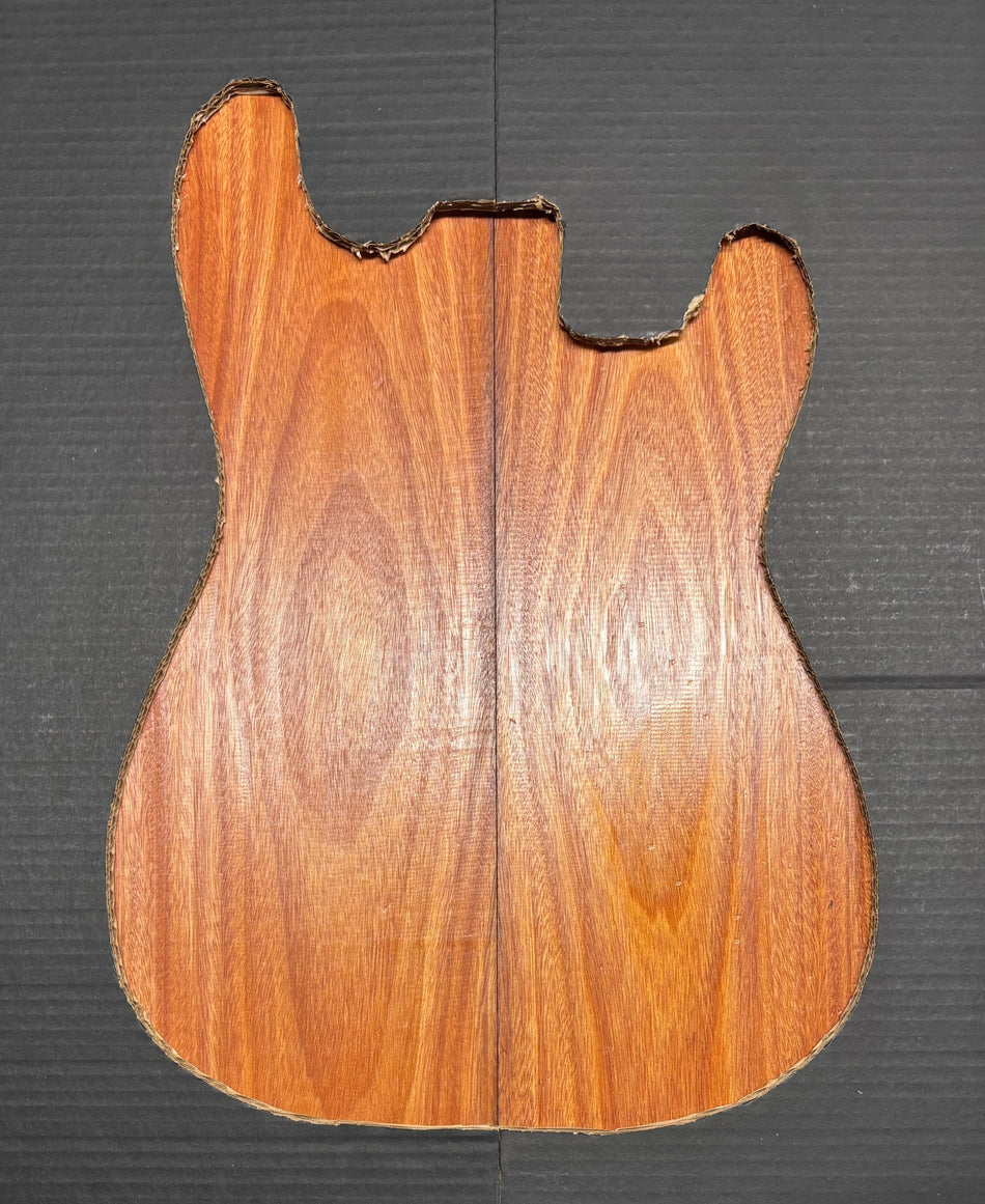 Santos Mahogany Guitar Drop Top - 21" x 7-1/4" x 3/8" #120