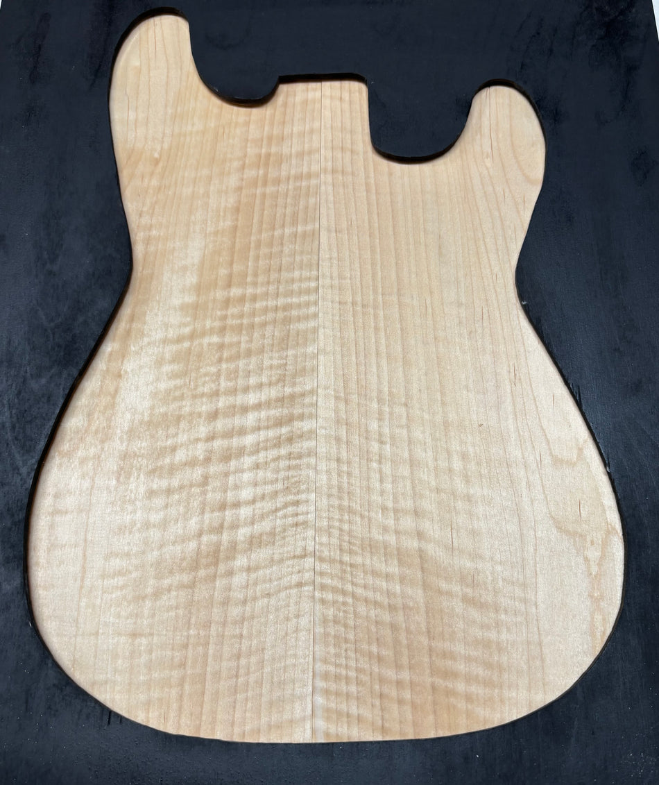 Dessus de guitare en érable ondé flammé - 21" x 7-1/8" x 1/4" #828