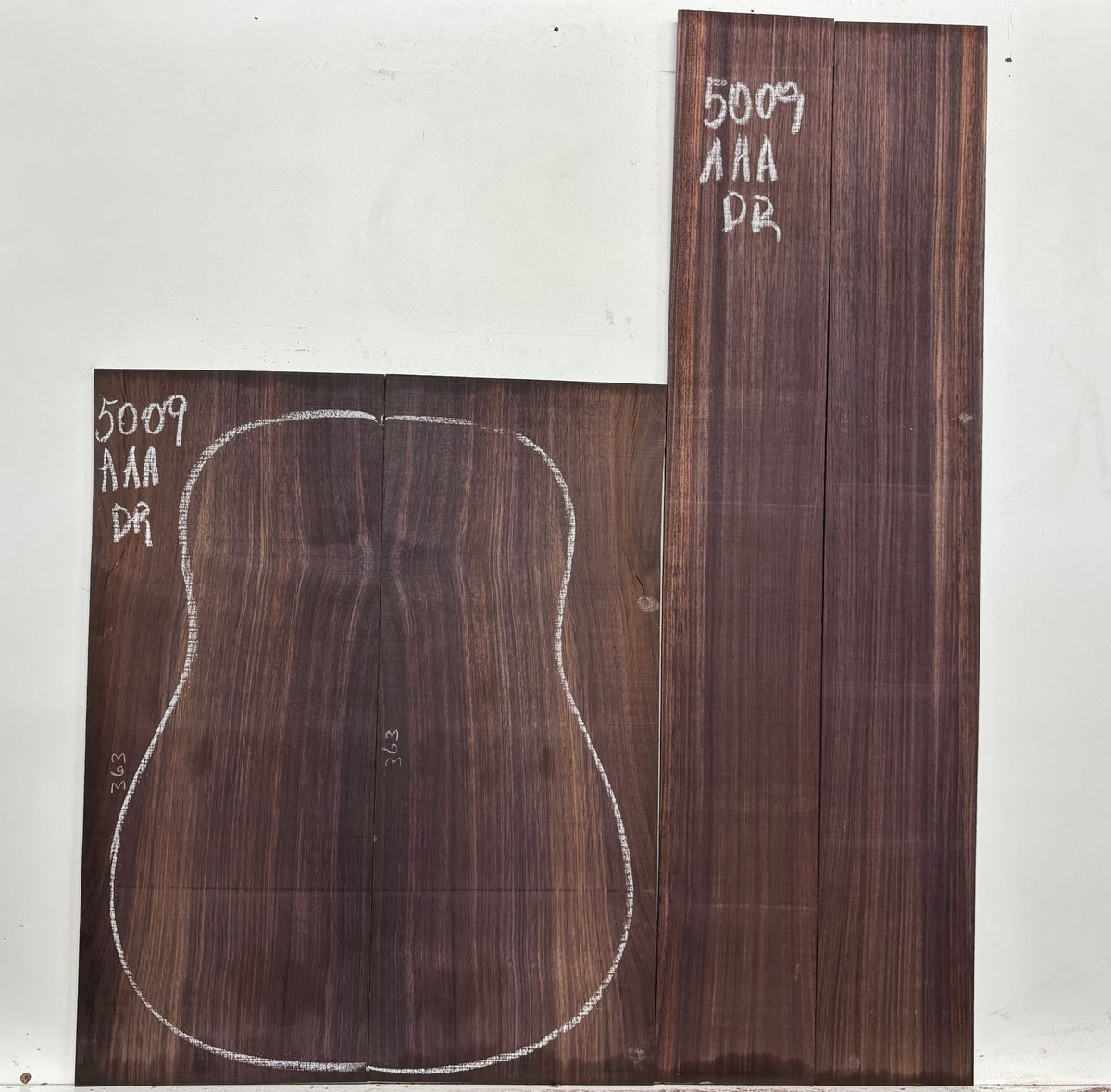 East Indian Rosewood Dreadnought AAA Grade Guitar Back & Side Set #5009 - Exotic Wood Zone