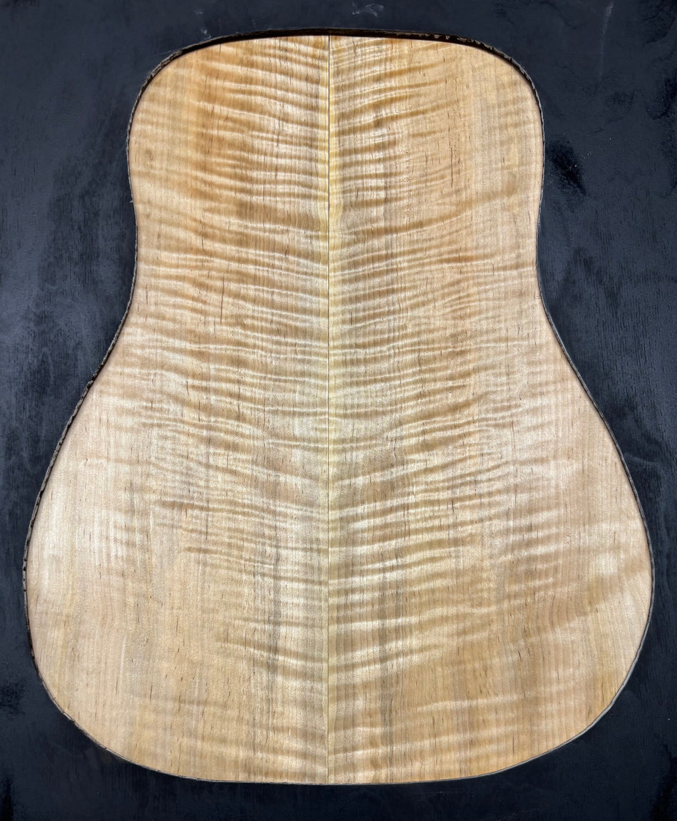 Tapas colgantes para guitarra con diseño de libro de arce duro Flame #24