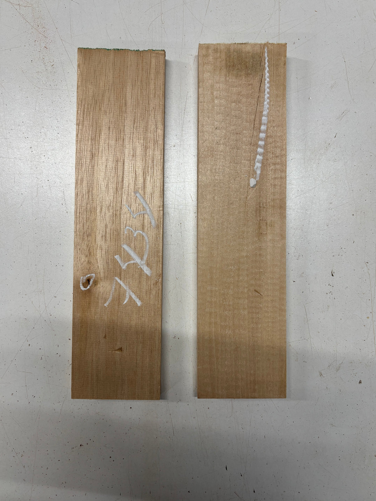 2 Pack, 2 Species Spanish Cedar + Basswood Thin Stock Lumber  Cedar : 12"x3"x5/8"  ,  Basswood : 12"x3"x3/4"#7434 - Exotic Wood Zone