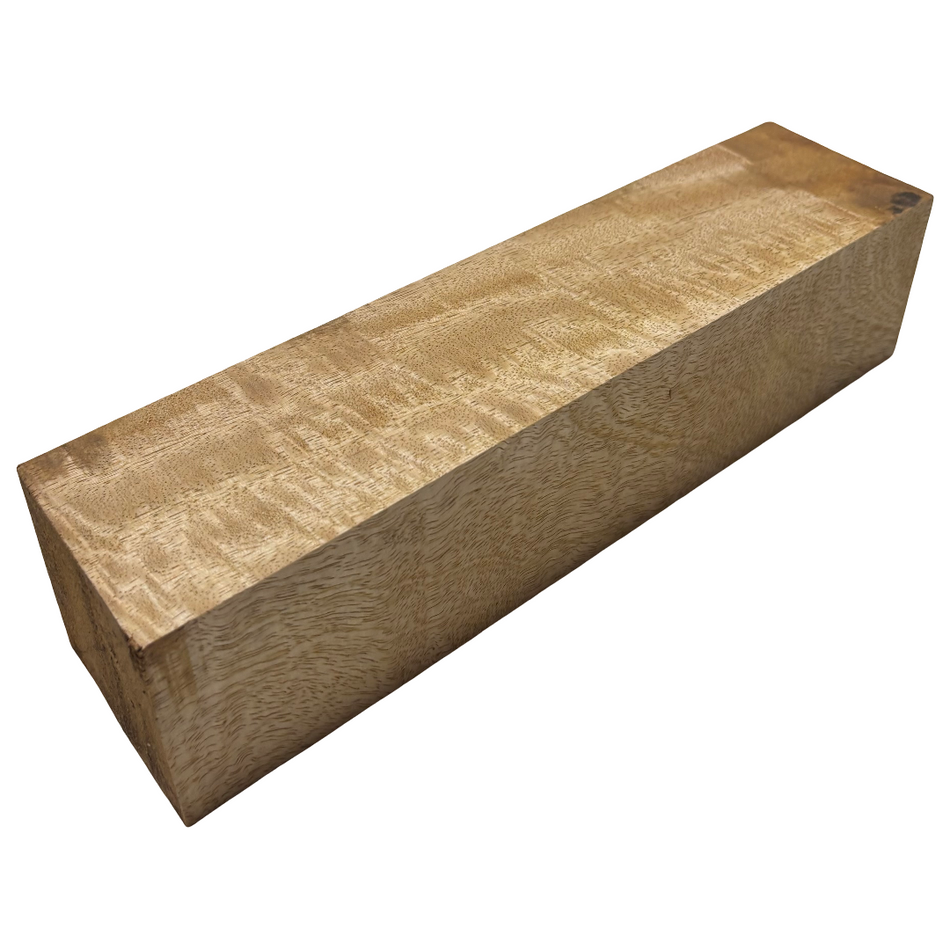 Molinillo de pimienta de mango en blanco