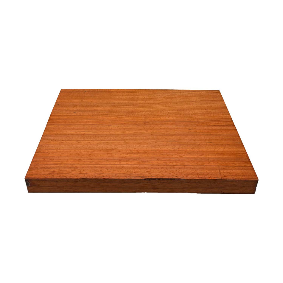 Espacios en blanco para cuerpo de guitarra Padauk Explorer: 28" x 18" x 2" 