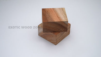 Espacios en blanco para cuencos de madera de caoba africana