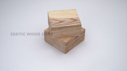 Espacios en blanco para cuencos de madera de fresno
