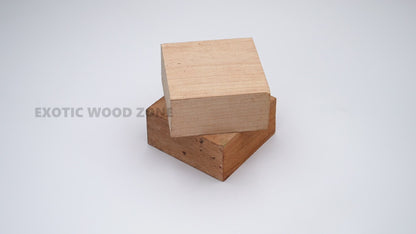 Espacios en blanco para cuencos de madera de aliso